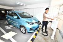 Izmir'de Elektrikli Araçlar Için Sarj Istasyonu Sayisi Artiyor