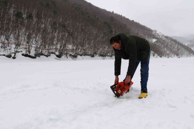 Boraboy Gölü'nde Ilk Açiklamasi 50 Cm Buz Olustu