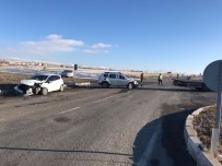 Otomobiller Çarpisti Açiklamasi 5 Yarali