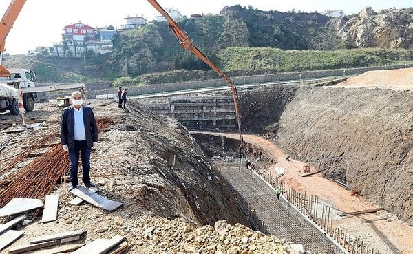 CHP'li belediye yine şaşırtmadı! Sosyal tesisin ilk etabını 7.5 yılda bitirdi!