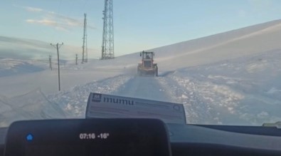 25 Kilometrelik Yolu 5 Saatte Asip Hastaya Ulastilar