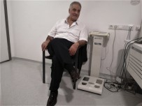 Bacak Bacak Üstüne Atabilmek Için 52 Yasinda Ameliyatsiz 46 Kilo Verdi