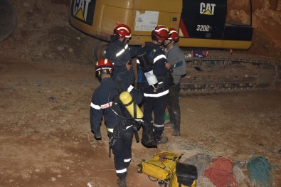 Fas'ta 32 Metre Derinligindeki Kuyuda Mahsur Kalan Çocuk 5 Gün Sonra Çikarildi