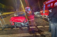 Mentese'de Trafik Kazasi; 3 Yarali