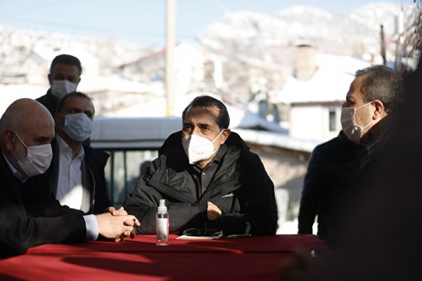 Bakan Dönmez Isparta'daki çalışmalarını sürdürüyor: Tüm imkanları seferber ettik