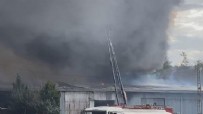 KEMERBURGAZ - Kemerburgaz'da doğal kaynak suyu dolum tesisinde yangın