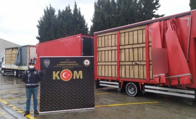 TEM Otoyolunda 14 Milyon 510 Bin Bos Makaron Ele Geçirildi Açiklamasi 3 Gözalti