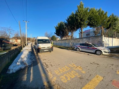 Jandarma Ekiplerinden Okul Servislerine Denetim