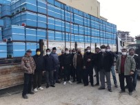 Manavgat Yangininda Etkilenen Aricilara  2 Bin 195 Kovan Dagitimi Yapildi.