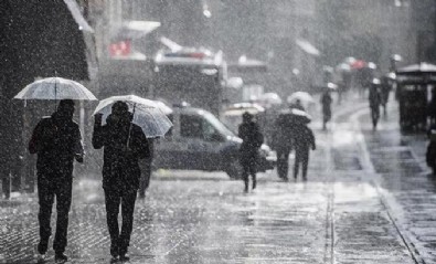 Meteoroloji'den 50 il için sarı ve turuncu kodlu uyarı: Kar, kuvvetli sağanak, fırtına...