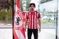 Samsunspor Ensar Arslan Ile 3,5 Yillik Sözlesme Imzaladi