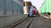 Türkiye'den Giden 'Iyilik Treni' Afganistan'a Ulasti