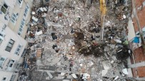 Üsküdar'da Patlamanin Binada Biraktigi Tahribat Havadan Görüntülendi