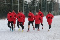 Eskisehirspor Iki Günlük Iznin Ardindan Antrenmanlara Basladi