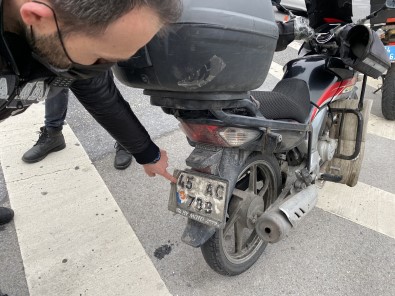 Plakalarini Gizleyen 4 Motosikletliye 3 Bin TL Ceza