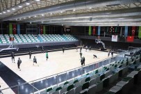 Tarik Almis Kapali Yüzme Havuzu Ve Spor Tesisleri Yeniden Kapilarini Açiyor