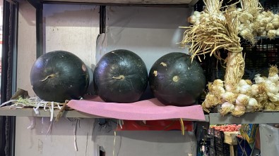 Karpuz Tezgaha Düstü, Fiyati Dudak Uçuklatti