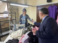 Il Baskani Yildirim, Tekstil Atölyesinde Çalisan Isçileri Ziyaret Etti Haberi
