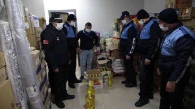 Zincir Marketin Raflarinda Bulunmayan Yaglar Depodan Çikti