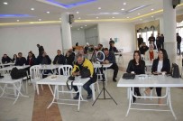 Didim'de 8 Mart'ta Indirim Yapan Esnaflara Çekilisle Hediye Verildi