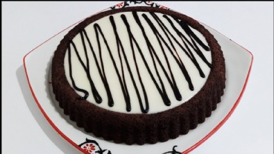 Evde Kolay Tart Kek Nasıl Yapılır? 20 Dakikada Yumuşak Tart Kek Tarifi