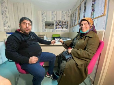 Muslu Çift, 15 Yildir Bekledigi Çocuk Müjdesini Diyarbakir'da Aldi