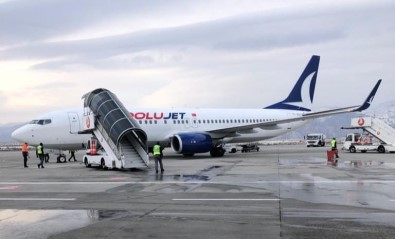 Sirnak Serafettin Elçi Havalimani 2022'Nin Ilk 2 Ayinda 44 Bin Yolcuya Hizmet Verdi