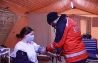 UMKE Ekipleri, Ukrayna Sinirinda Savasin Yaralarini Sariyor