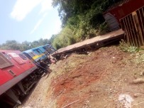 Kongo'da Tren Kazasi Açiklamasi 60 Ölü, 52 Yarali