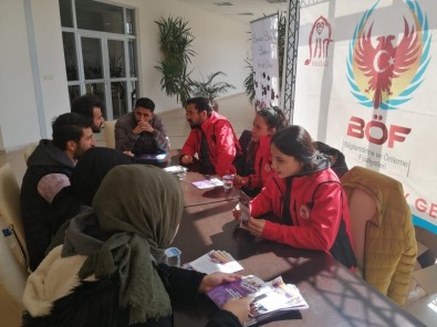 Siirt Emniyetinden Üniversite Ögrencilerine Terör Egitimi