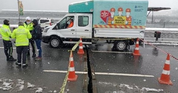 Unkapanı Köprüsü'nde yine açılma: 3 gün üst üste..