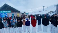 AK Gençlik'ten Palandöken'de Kar Festivali