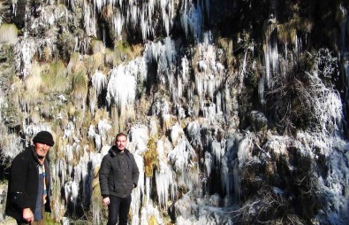 Buz Tutan Kanyonun Görsel Söleni Büyüledi