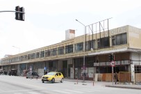 Eski Otogar Binasi Simdi Çevre Esnafin Umudu Oldu