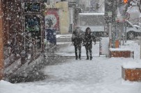 Kars'ta 3 Ilçede Okullar Tatil Edildi