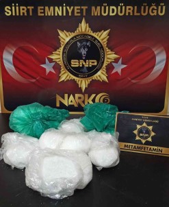 Aracin Arka Kapilarina Zulalanmis Metamfetamin Maddesi Ele Geçirildi