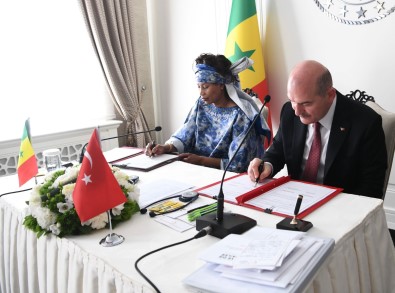 Bakan Soylu Açiklamasi 'Türkiye Ve Senegal 1 Milyar Dolar Konusunda Önemli Bir Hedefe Dogru Yürümektedir'