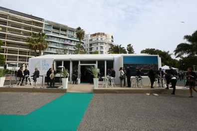 Fransa'daki Uluslararasi Gayrimenkul Fuarinda Türkiye 'Istanbul Çadiri' Ile Yerini Aliyor