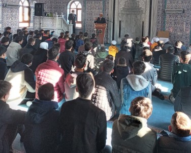 Karaman'in Ermenek Ilçesinde 'Kur'an Ziyafeti' Programi Düzenlendi