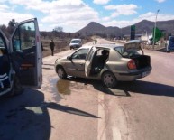 Tavsanli'da Trafik Kazasi Açiklamasi 3 Yarali