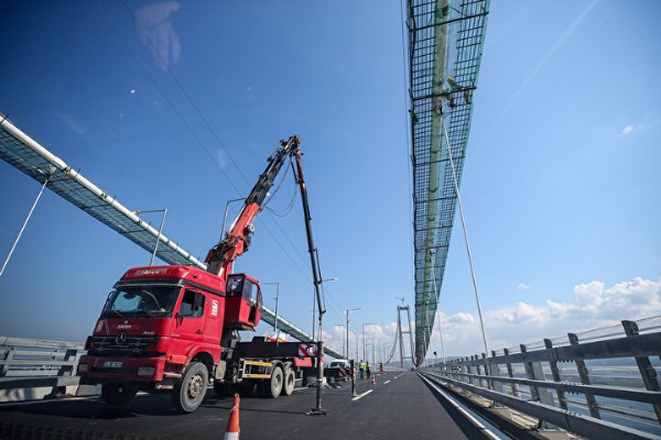 Çanakkale Köprüsü'nde açılışa iki gün kala eksiklikler gideriliyor!