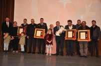 Karaman'da 1 Sehit Yakini Ile 3 Gaziye Devlet Övünç Madalyasi Ve Berati Verildi Haberi