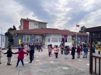 Izmir'de Okul Öncesi Okullasma Orani Yüzde 82'Ye Yükseldi