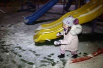 Mart Ayinda Yagan Kar Çocuklari Sevindirdi