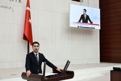 MHP'li Özdemir Açiklamasi 'Para Ve Silaha Karsi Galip Gelebilecek Olan, Insanligin Bizatihi Kendisidir'