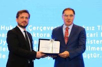 MSKÜ Ögretim Elemanina Ticaret Bakanligindan Ödül