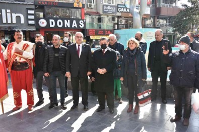 Sehzadeler Belediyesi Sehitleri Andi