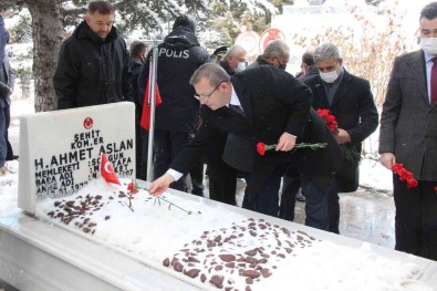 Yozgat'ta Çanakkale Zaferi'nin 107. Yildönümü Kutlandi