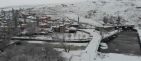 Kars'ta Kar Ve Tipi 147 Köy Yolunu Ulasima Kapadi Haberi