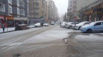 Mardin'de Günlerdir Devam Eden Kar Vatandaslari Sevindirdi Haberi